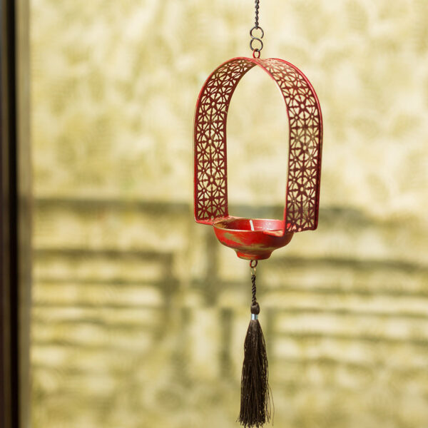 Rustic Mughal Door' Handcrafted Tea-Light Holder & Hanging Pillar Candle In Iron Rustic Mughal Door' Handcrafted Tea-Light Holder & Hanging Pillar Candle In Iron